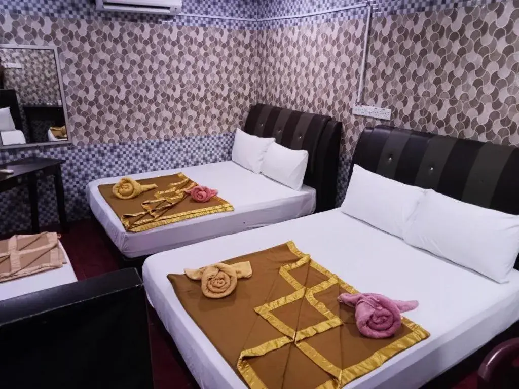 Bed in New Wave Sg Buloh - DD Bed in New Wave Sg Buloh - DD