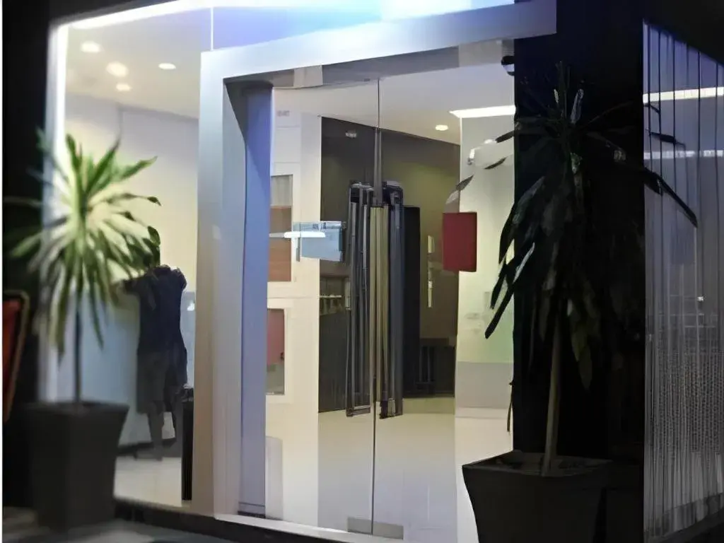 Hii-5 Hotel Hii-5 Hotel