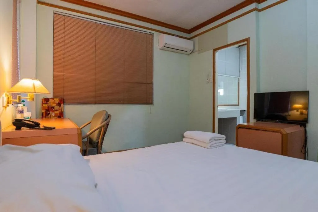 Bed in Hotel Meligai Kapit