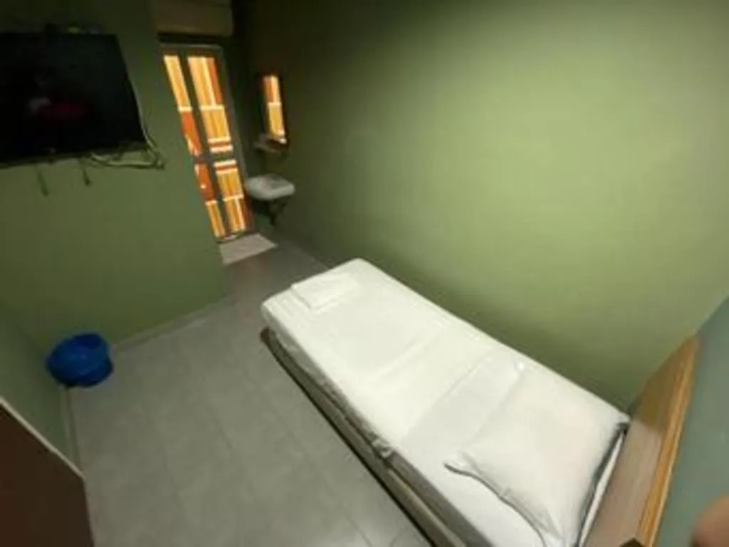 Bed in De Mawardah Hotel, Taming Sari Tower Malacca