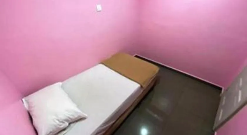 Bed in De Mawardah Hotel, Taming Sari Tower Malacca