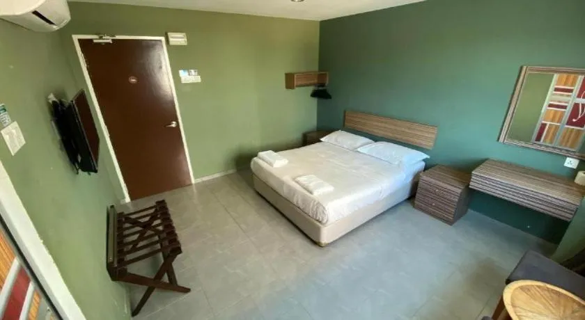 Bed in De Mawardah Hotel, Taming Sari Tower Malacca