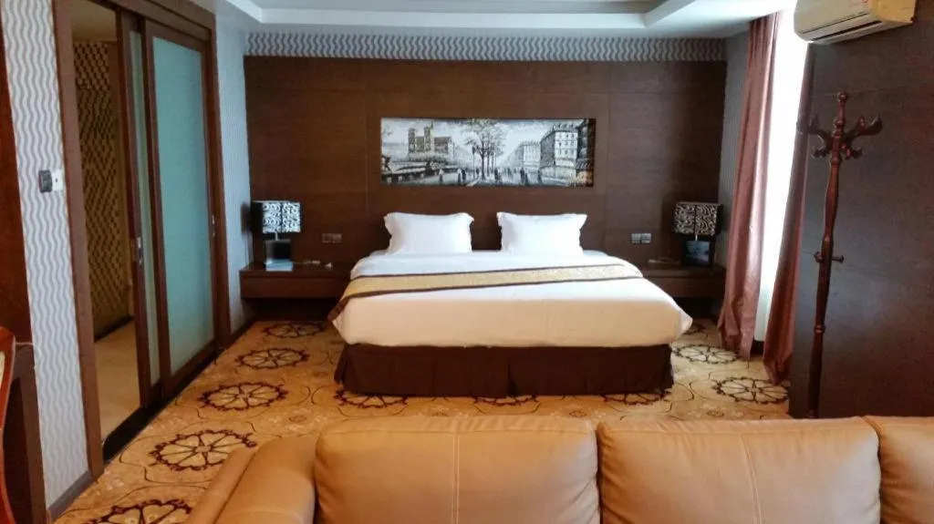 Bed in MB Hotel