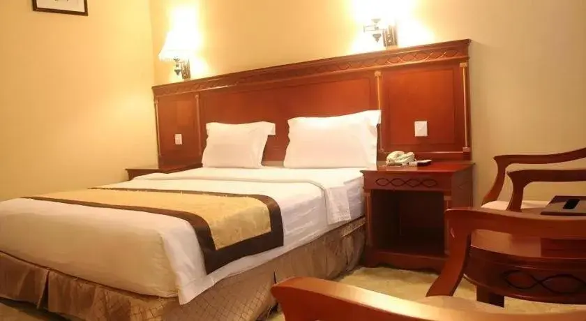 Bed in MB Hotel Bed in MB Hotel