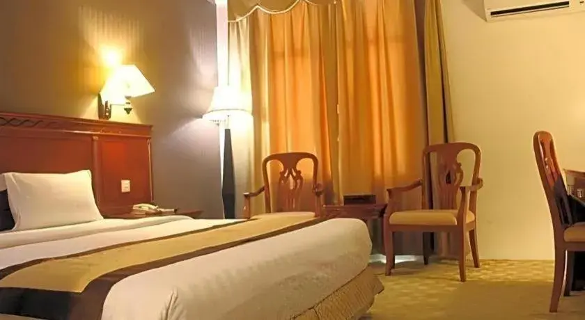 Bed in MB Hotel Bed in MB Hotel