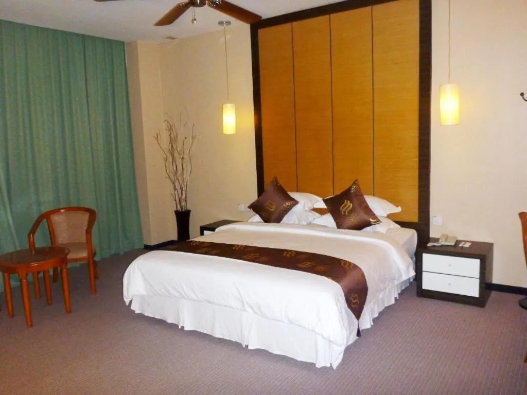 Bed in Seafest Hotel Semporna