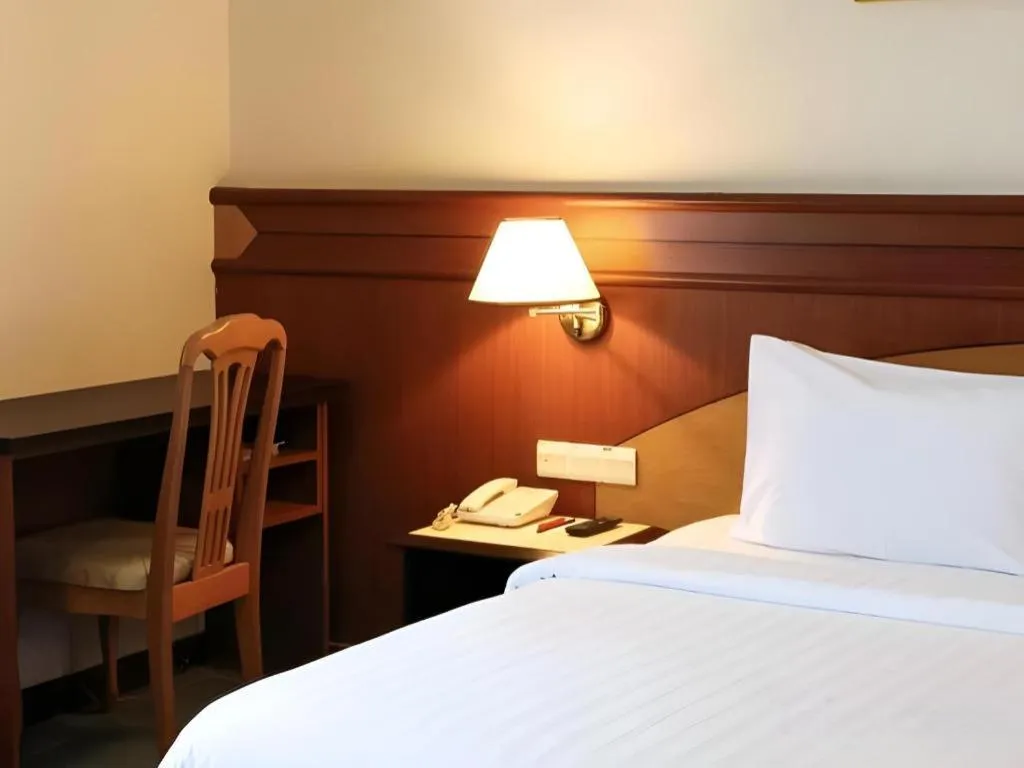 Bed in Seafest Hotel Semporna