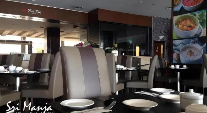 Sri Manja Boutique Hotel