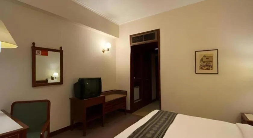 Bed in Marco Polo Hotel - Tawau