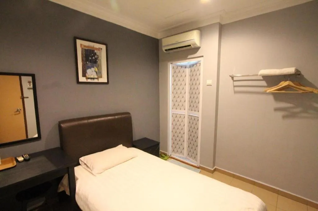 Bed in Hotel Station 18