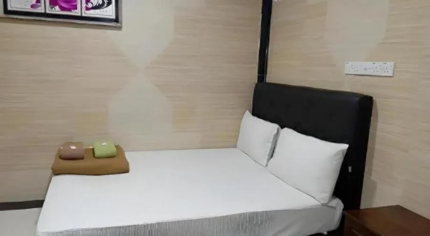 Bed in Hartamas Business Hotel