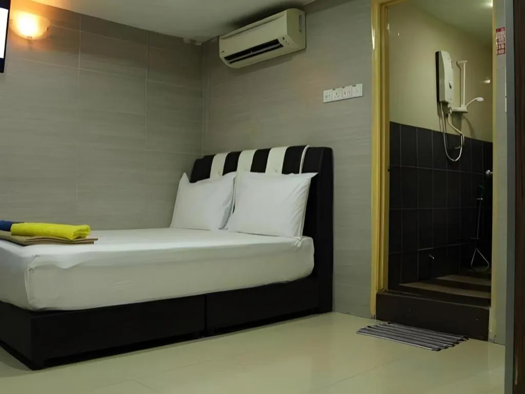 Bed in Hartamas Business Hotel