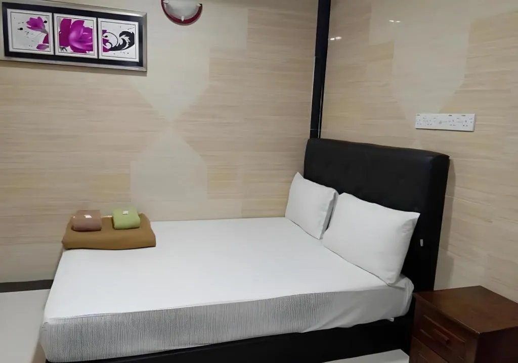 Bed in Hartamas Business Hotel