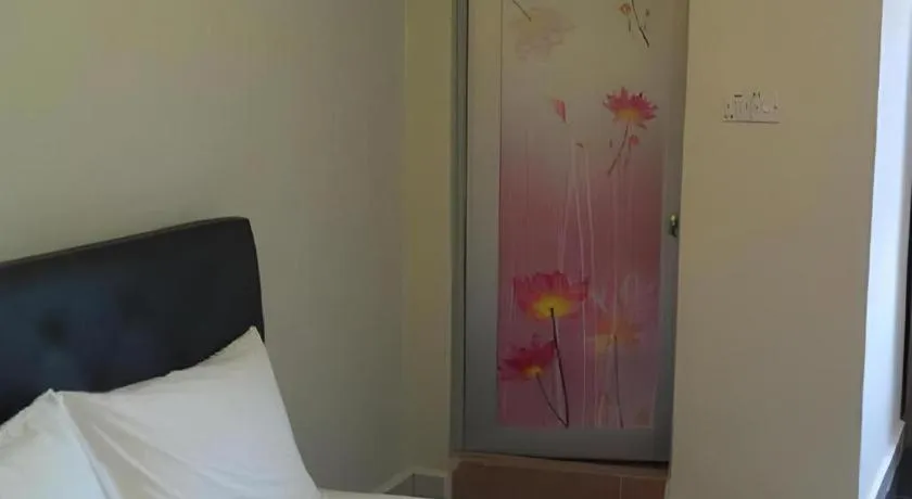 Bed in Hartamas Business Hotel