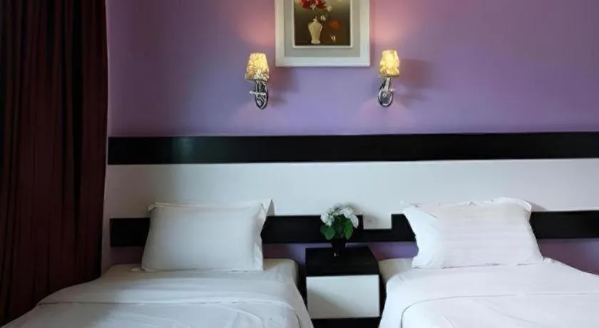 Bed in Hotel Star Moon