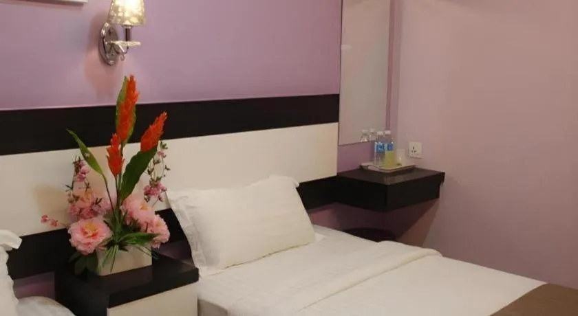 Bed in Hotel Star Moon