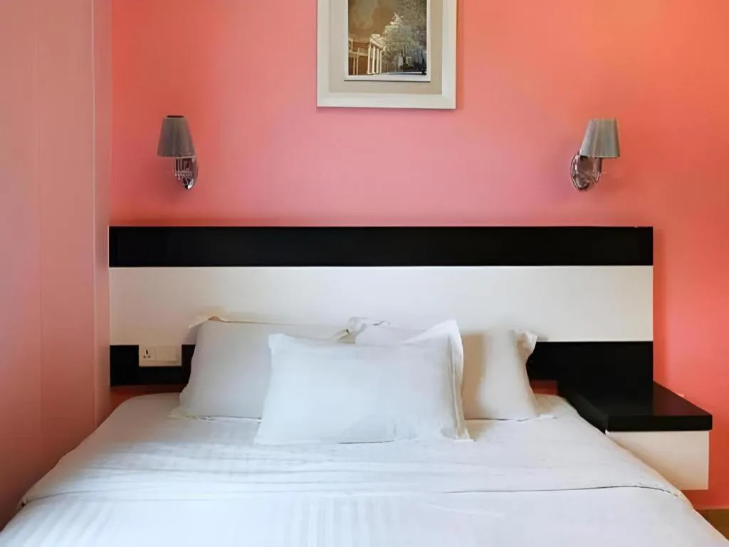 Bed in Hotel Star Moon