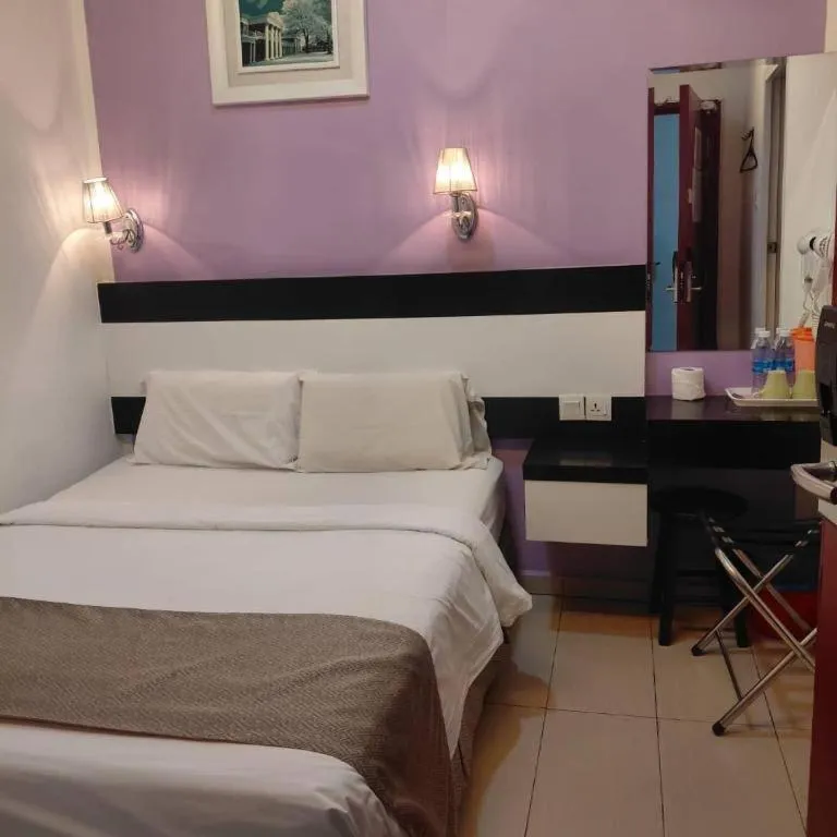 Bed in Hotel Star Moon