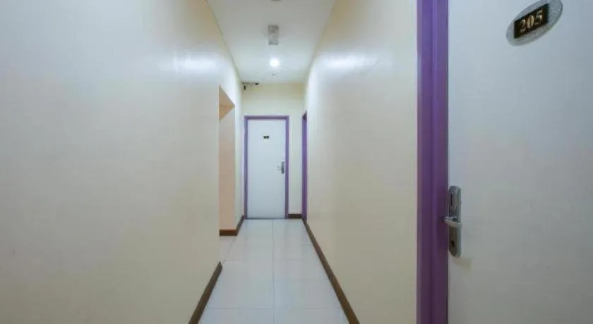 Hotel Zamburger Sungai Besi