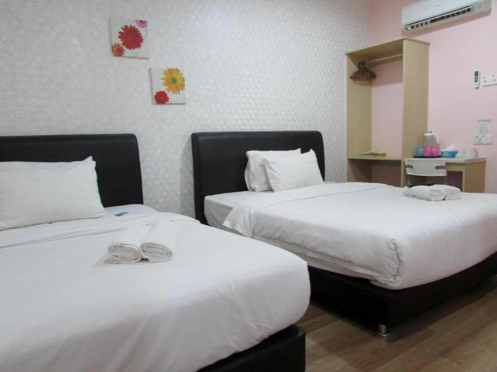 Bed in Hotel Zamburger Sungai Besi