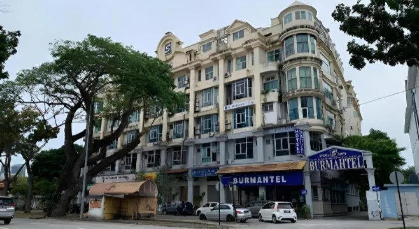 Burmahtel Hotel