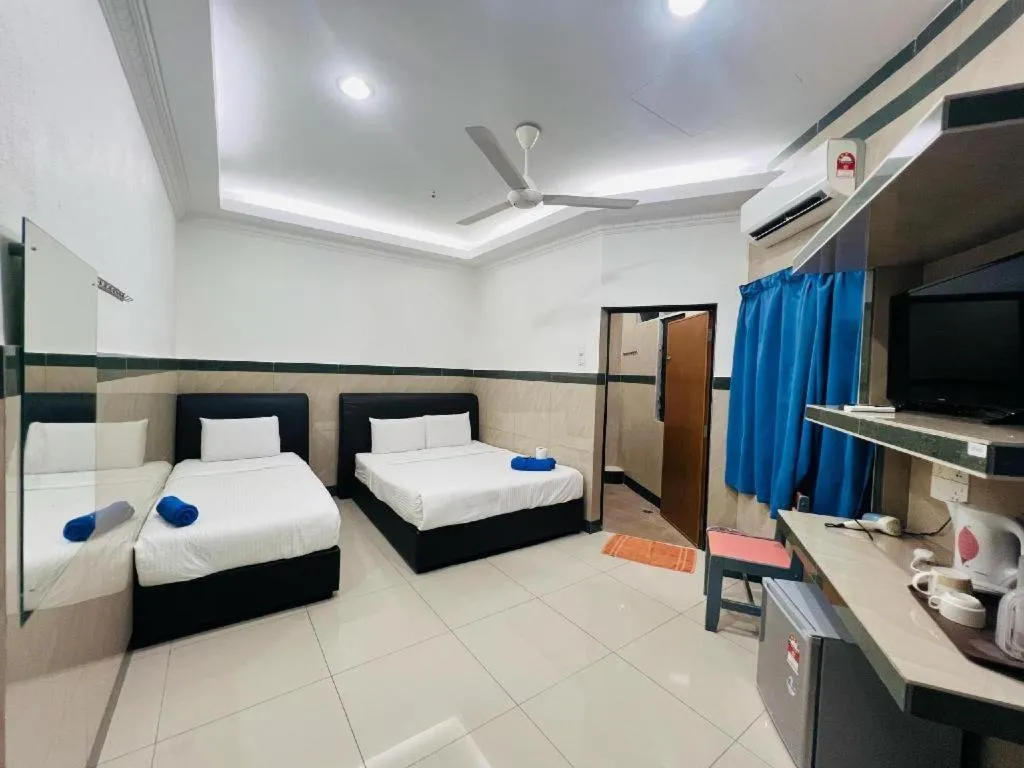 Bed in Burmahtel Hotel