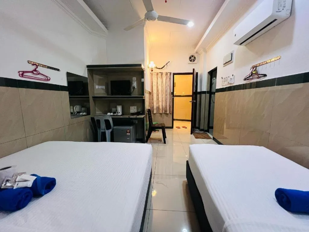 Bed in Burmahtel Hotel