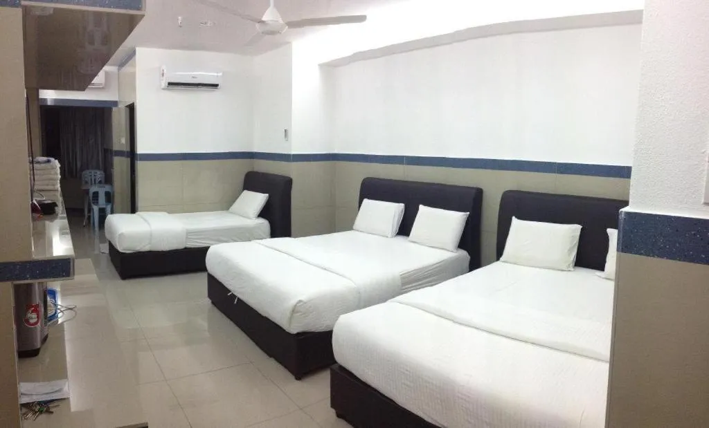 Bed in Burmahtel Hotel