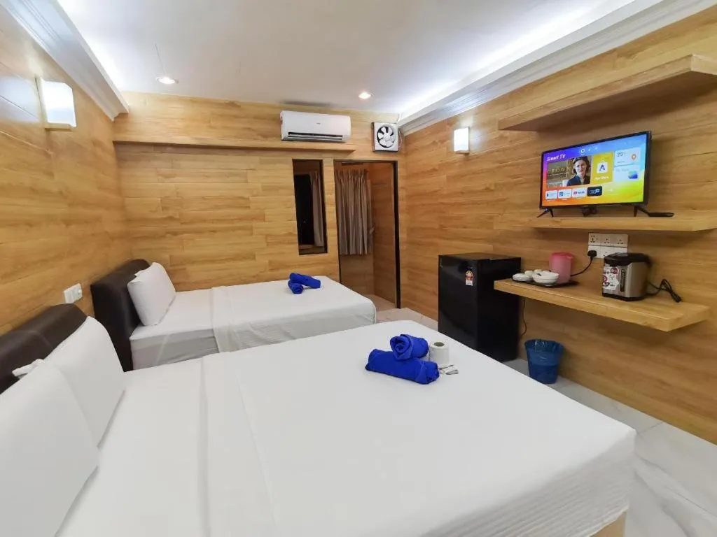 Bed in Burmahtel Hotel