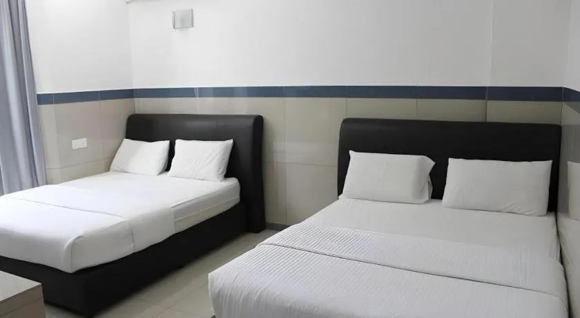 Bed in Burmahtel Hotel