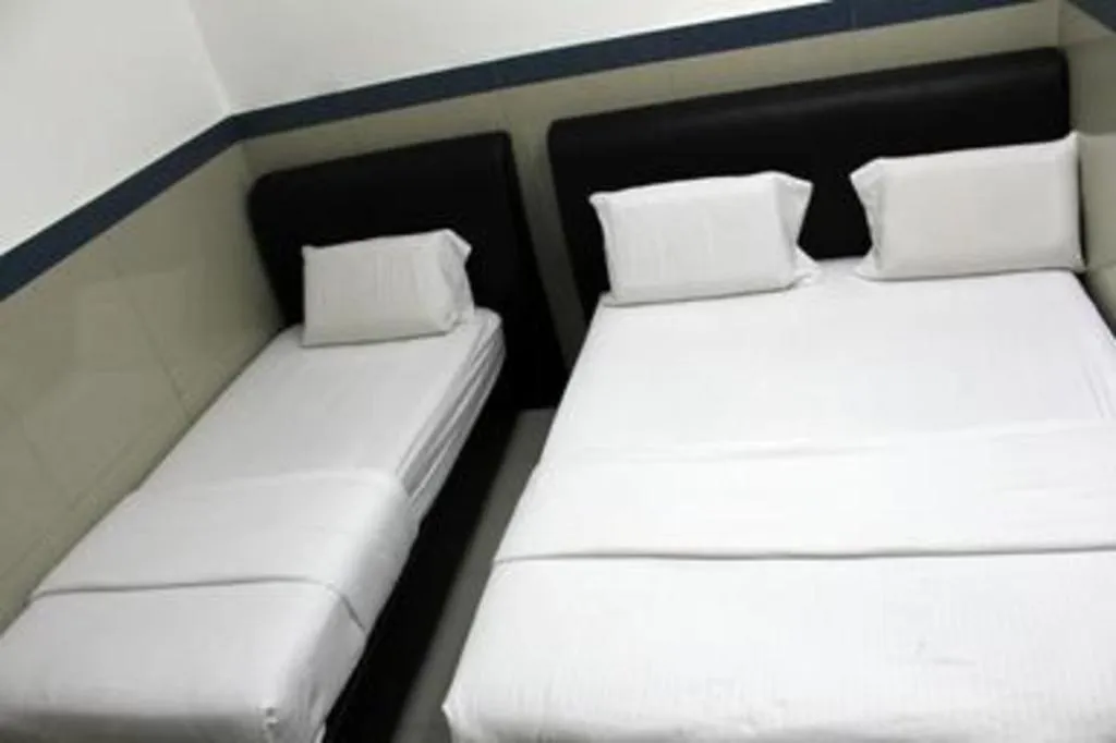 Bed in Burmahtel Hotel