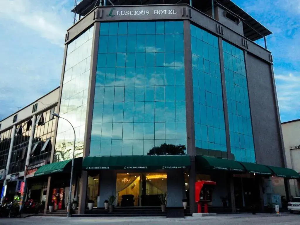 Luscious Hotel Luscious Hotel