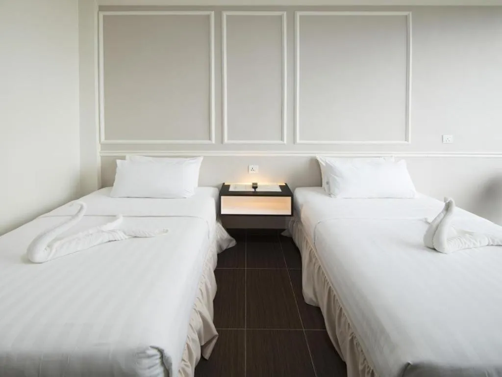 Bed in Luscious Hotel