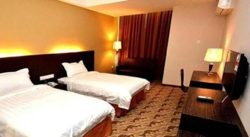 Bed in Eminent Hotel