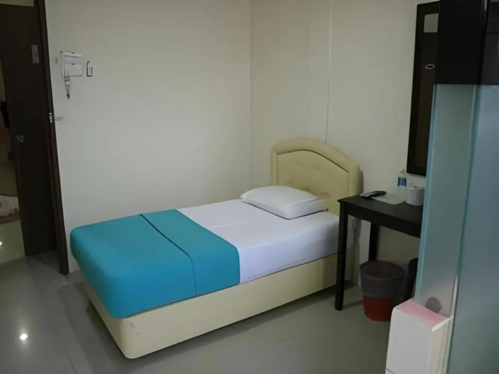 Bed in Rafayeh Hotel