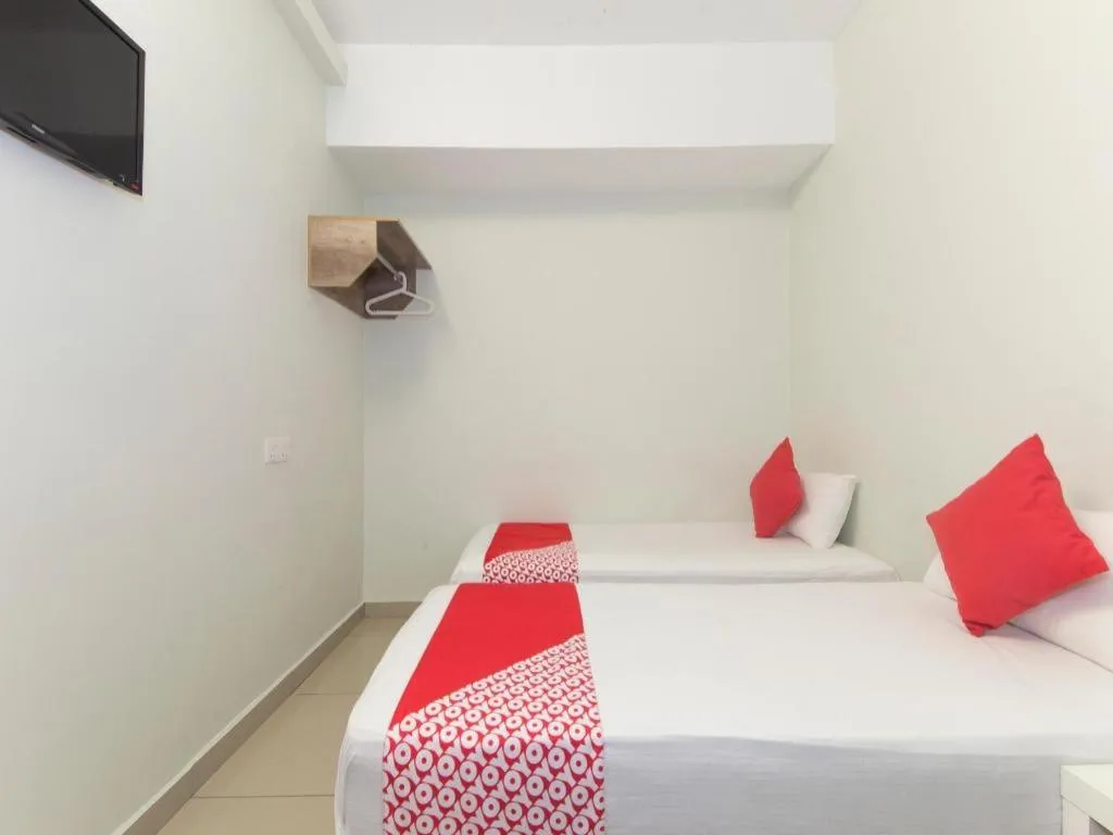 Bed in Hotel Suria Malaqa