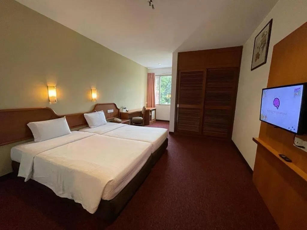 Bed in Hotel Continental Penang