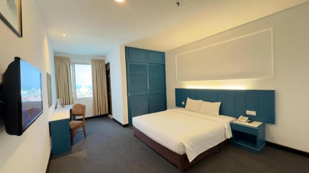 Bed in Hotel Continental Penang