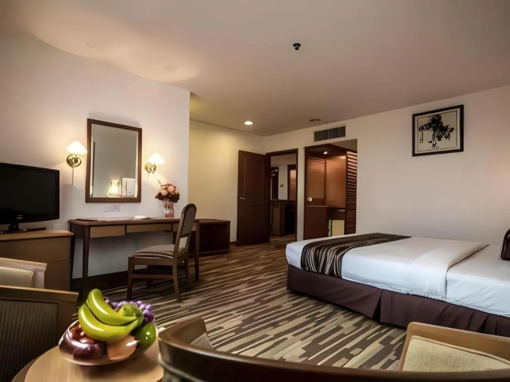 Bed in Hotel Continental Penang