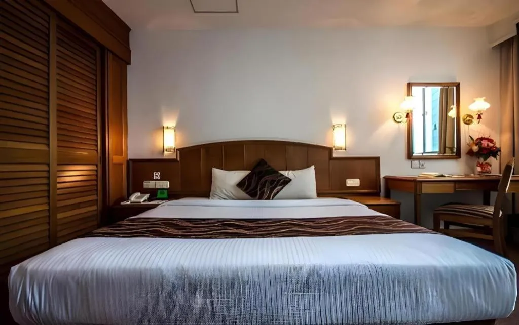 Bed in Hotel Continental Penang