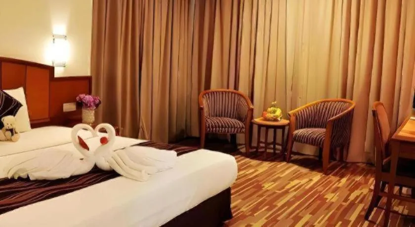 Bed in Hotel Continental Penang