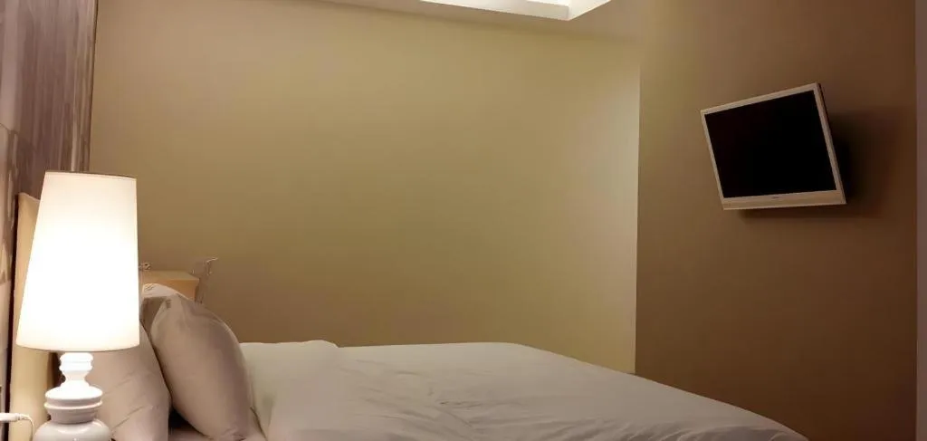 Bed in i-Hotel @ Johor Bahru