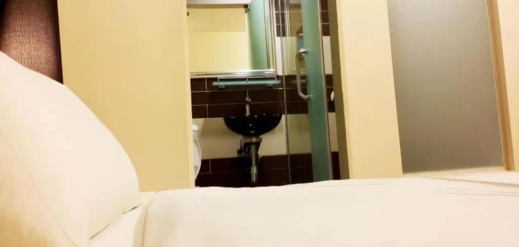 Bed in i-Hotel @ Johor Bahru