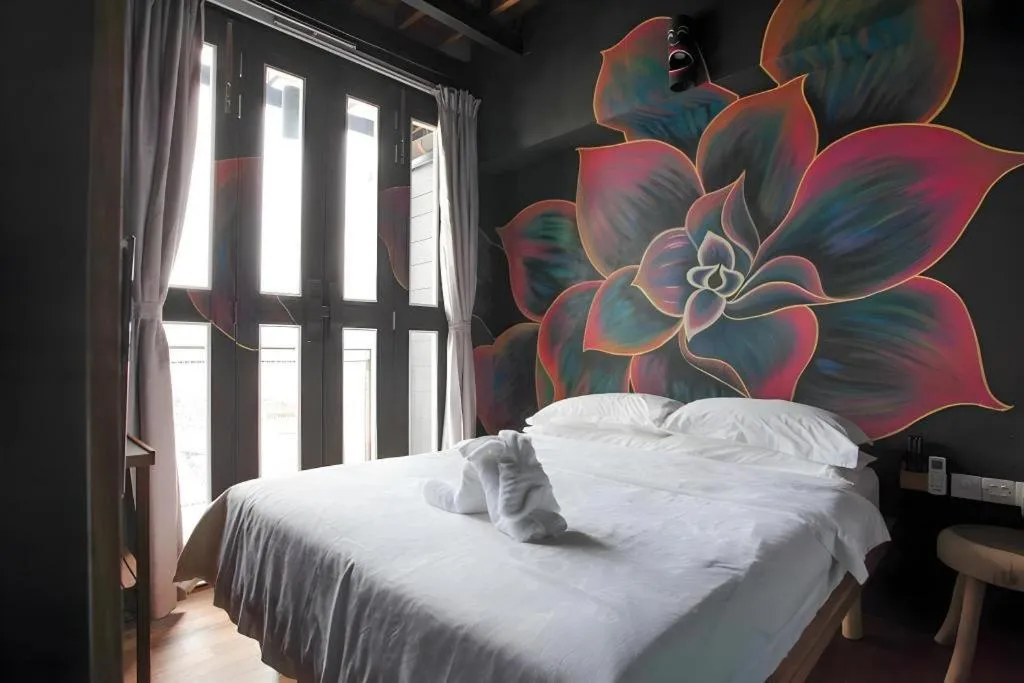 Bed in The Happy 8 Retreat @ Kuala Sepetang