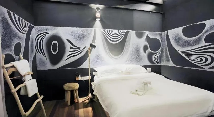 Bed in The Happy 8 Retreat @ Kuala Sepetang