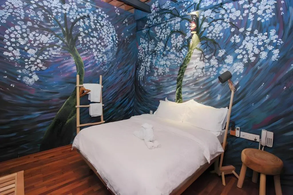 Bed in The Happy 8 Retreat @ Kuala Sepetang