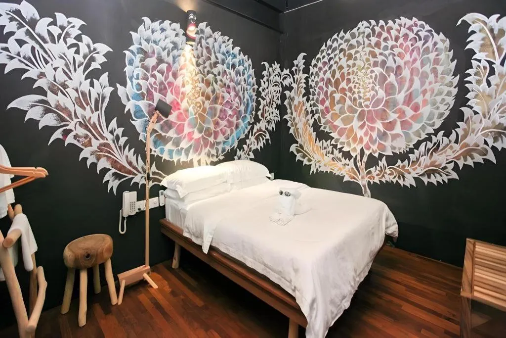 Bed in The Happy 8 Retreat @ Kuala Sepetang