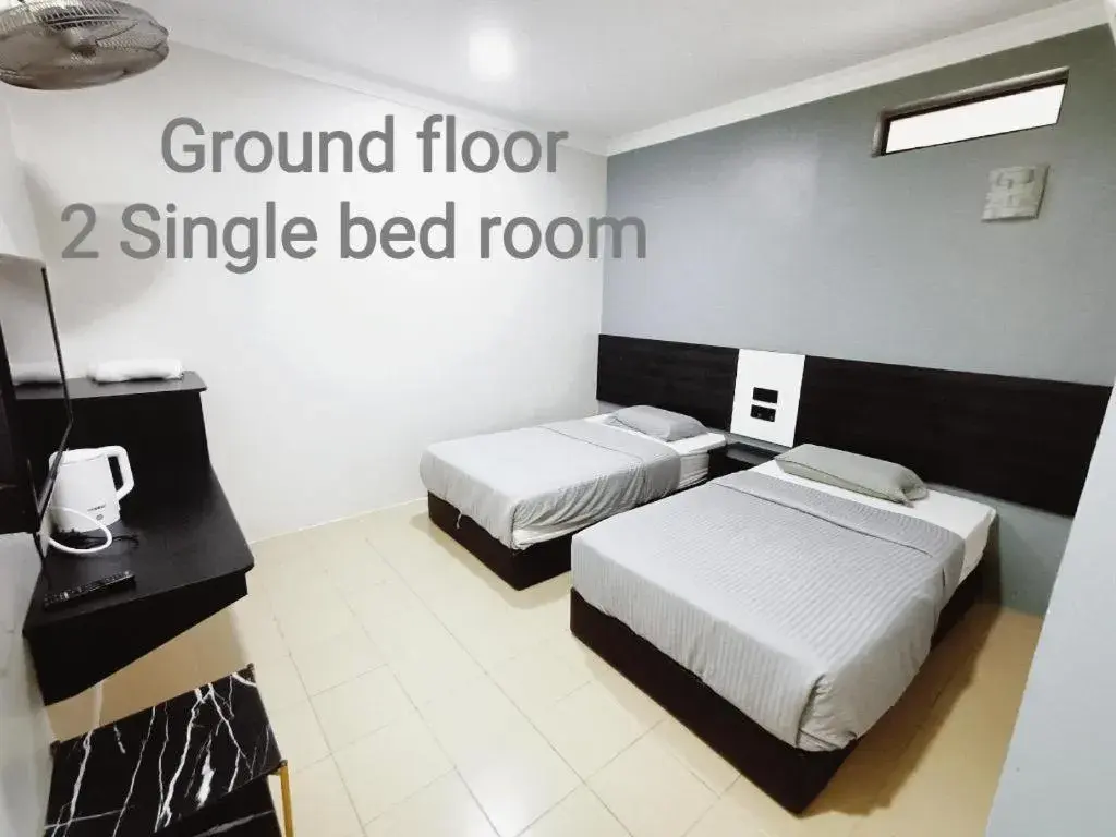 Bed in Sherrinton Hotel Bed in Sherrinton Hotel