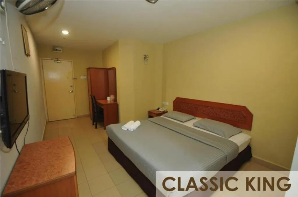 Bed in I-Winton Hotel