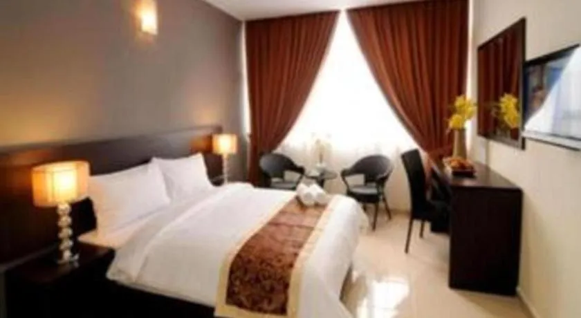 Bed in Inn Home Hotel Muar